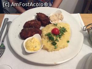 [P09] Lacrimi si Sfinti - Parjoale de Doamne Ajuta » foto by mishu
 - 
<span class="allrVoted glyphicon glyphicon-heart hidden" id="av783188"></span>
<a class="m-l-10 hidden" id="sv783188" onclick="voting_Foto_DelVot(,783188,4083)" role="button">șterge vot <span class="glyphicon glyphicon-remove"></span></a>
<a id="v9783188" class=" c-red"  onclick="voting_Foto_SetVot(783188)" role="button"><span class="glyphicon glyphicon-heart-empty"></span> <b>LIKE</b> = Votează poza</a> <img class="hidden"  id="f783188W9" src="/imagini/loader.gif" border="0" /><span class="AjErrMes hidden" id="e783188ErM"></span>