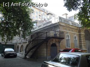 [P20] Casa Oamenilor de Stiinta - pe acolo mai in fundal se ajunge si la toalete » foto by mishu
 - 
<span class="allrVoted glyphicon glyphicon-heart hidden" id="av791951"></span>
<a class="m-l-10 hidden" id="sv791951" onclick="voting_Foto_DelVot(,791951,4083)" role="button">șterge vot <span class="glyphicon glyphicon-remove"></span></a>
<a id="v9791951" class=" c-red"  onclick="voting_Foto_SetVot(791951)" role="button"><span class="glyphicon glyphicon-heart-empty"></span> <b>LIKE</b> = Votează poza</a> <img class="hidden"  id="f791951W9" src="/imagini/loader.gif" border="0" /><span class="AjErrMes hidden" id="e791951ErM"></span>