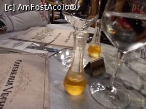 [P11] Palinca, adusă in țoiuri » foto by Mika
 - 
<span class="allrVoted glyphicon glyphicon-heart hidden" id="av1339892"></span>
<a class="m-l-10 hidden" id="sv1339892" onclick="voting_Foto_DelVot(,1339892,4083)" role="button">șterge vot <span class="glyphicon glyphicon-remove"></span></a>
<a id="v91339892" class=" c-red"  onclick="voting_Foto_SetVot(1339892)" role="button"><span class="glyphicon glyphicon-heart-empty"></span> <b>LIKE</b> = Votează poza</a> <img class="hidden"  id="f1339892W9" src="/imagini/loader.gif" border="0" /><span class="AjErrMes hidden" id="e1339892ErM"></span>