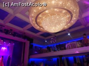 [P12] Sala de bal. La balcoane erau mesele privilegiatilor.  » foto by cristina47*
 - 
<span class="allrVoted glyphicon glyphicon-heart hidden" id="av858119"></span>
<a class="m-l-10 hidden" id="sv858119" onclick="voting_Foto_DelVot(,858119,4083)" role="button">șterge vot <span class="glyphicon glyphicon-remove"></span></a>
<a id="v9858119" class=" c-red"  onclick="voting_Foto_SetVot(858119)" role="button"><span class="glyphicon glyphicon-heart-empty"></span> <b>LIKE</b> = Votează poza</a> <img class="hidden"  id="f858119W9" src="/imagini/loader.gif" border="0" /><span class="AjErrMes hidden" id="e858119ErM"></span>
