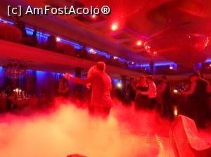 [P19] La vals! Muzica si fum!  » foto by cristina47*
 - 
<span class="allrVoted glyphicon glyphicon-heart hidden" id="av858126"></span>
<a class="m-l-10 hidden" id="sv858126" onclick="voting_Foto_DelVot(,858126,4083)" role="button">șterge vot <span class="glyphicon glyphicon-remove"></span></a>
<a id="v9858126" class=" c-red"  onclick="voting_Foto_SetVot(858126)" role="button"><span class="glyphicon glyphicon-heart-empty"></span> <b>LIKE</b> = Votează poza</a> <img class="hidden"  id="f858126W9" src="/imagini/loader.gif" border="0" /><span class="AjErrMes hidden" id="e858126ErM"></span>