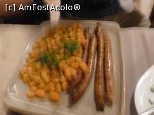 [P24] 22. Fasole cu cârnați. Nu mai știu cine s-a bucurat de ea.  » foto by doinafil
 - 
<span class="allrVoted glyphicon glyphicon-heart hidden" id="av975655"></span>
<a class="m-l-10 hidden" id="sv975655" onclick="voting_Foto_DelVot(,975655,4083)" role="button">șterge vot <span class="glyphicon glyphicon-remove"></span></a>
<a id="v9975655" class=" c-red"  onclick="voting_Foto_SetVot(975655)" role="button"><span class="glyphicon glyphicon-heart-empty"></span> <b>LIKE</b> = Votează poza</a> <img class="hidden"  id="f975655W9" src="/imagini/loader.gif" border="0" /><span class="AjErrMes hidden" id="e975655ErM"></span>