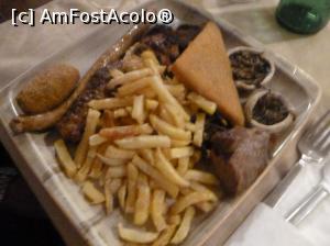 [P29] 26. Prânzul haiducului, porția lui Mihai.  » foto by doinafil
 - 
<span class="allrVoted glyphicon glyphicon-heart hidden" id="av975660"></span>
<a class="m-l-10 hidden" id="sv975660" onclick="voting_Foto_DelVot(,975660,4083)" role="button">șterge vot <span class="glyphicon glyphicon-remove"></span></a>
<a id="v9975660" class=" c-red"  onclick="voting_Foto_SetVot(975660)" role="button"><span class="glyphicon glyphicon-heart-empty"></span> <b>LIKE</b> = Votează poza</a> <img class="hidden"  id="f975660W9" src="/imagini/loader.gif" border="0" /><span class="AjErrMes hidden" id="e975660ErM"></span>