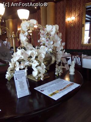 [P06] Restaurant Capitol – Bucuresti, Calea Victoriei, nr. 29 » foto by danaeldreny*
 - 
<span class="allrVoted glyphicon glyphicon-heart hidden" id="av856299"></span>
<a class="m-l-10 hidden" id="sv856299" onclick="voting_Foto_DelVot(,856299,4083)" role="button">șterge vot <span class="glyphicon glyphicon-remove"></span></a>
<a id="v9856299" class=" c-red"  onclick="voting_Foto_SetVot(856299)" role="button"><span class="glyphicon glyphicon-heart-empty"></span> <b>LIKE</b> = Votează poza</a> <img class="hidden"  id="f856299W9" src="/imagini/loader.gif" border="0" /><span class="AjErrMes hidden" id="e856299ErM"></span>