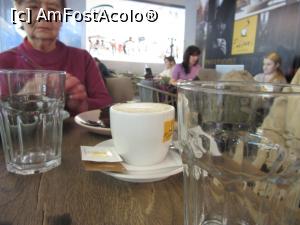 [P26] Caafeaua,  doar numele e de ea » foto by Michi
 - 
<span class="allrVoted glyphicon glyphicon-heart hidden" id="av1348354"></span>
<a class="m-l-10 hidden" id="sv1348354" onclick="voting_Foto_DelVot(,1348354,4083)" role="button">șterge vot <span class="glyphicon glyphicon-remove"></span></a>
<a id="v91348354" class=" c-red"  onclick="voting_Foto_SetVot(1348354)" role="button"><span class="glyphicon glyphicon-heart-empty"></span> <b>LIKE</b> = Votează poza</a> <img class="hidden"  id="f1348354W9" src="/imagini/loader.gif" border="0" /><span class="AjErrMes hidden" id="e1348354ErM"></span>