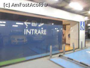 [P04] Spre scara rulantă » foto by Michi
 - 
<span class="allrVoted glyphicon glyphicon-heart hidden" id="av1348332"></span>
<a class="m-l-10 hidden" id="sv1348332" onclick="voting_Foto_DelVot(,1348332,4083)" role="button">șterge vot <span class="glyphicon glyphicon-remove"></span></a>
<a id="v91348332" class=" c-red"  onclick="voting_Foto_SetVot(1348332)" role="button"><span class="glyphicon glyphicon-heart-empty"></span> <b>LIKE</b> = Votează poza</a> <img class="hidden"  id="f1348332W9" src="/imagini/loader.gif" border="0" /><span class="AjErrMes hidden" id="e1348332ErM"></span>