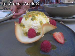 [P17] Mousse de ciocolată albă » foto by Michi
 - 
<span class="allrVoted glyphicon glyphicon-heart hidden" id="av1381009"></span>
<a class="m-l-10 hidden" id="sv1381009" onclick="voting_Foto_DelVot(,1381009,4083)" role="button">șterge vot <span class="glyphicon glyphicon-remove"></span></a>
<a id="v91381009" class=" c-red"  onclick="voting_Foto_SetVot(1381009)" role="button"><span class="glyphicon glyphicon-heart-empty"></span> <b>LIKE</b> = Votează poza</a> <img class="hidden"  id="f1381009W9" src="/imagini/loader.gif" border="0" /><span class="AjErrMes hidden" id="e1381009ErM"></span>
