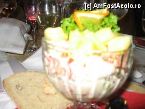 [P07] Restaurant SELECT  / Gustarea rece, o cupa exotica » foto by Michi
 - 
<span class="allrVoted glyphicon glyphicon-heart hidden" id="av367697"></span>
<a class="m-l-10 hidden" id="sv367697" onclick="voting_Foto_DelVot(,367697,4083)" role="button">șterge vot <span class="glyphicon glyphicon-remove"></span></a>
<a id="v9367697" class=" c-red"  onclick="voting_Foto_SetVot(367697)" role="button"><span class="glyphicon glyphicon-heart-empty"></span> <b>LIKE</b> = Votează poza</a> <img class="hidden"  id="f367697W9" src="/imagini/loader.gif" border="0" /><span class="AjErrMes hidden" id="e367697ErM"></span>
