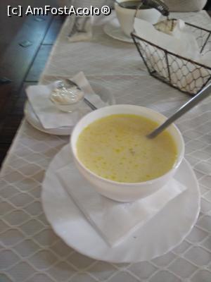 [P08] Ciorba de burta - recomand » foto by Alexa_77
 - 
<span class="allrVoted glyphicon glyphicon-heart hidden" id="av798360"></span>
<a class="m-l-10 hidden" id="sv798360" onclick="voting_Foto_DelVot(,798360,4083)" role="button">șterge vot <span class="glyphicon glyphicon-remove"></span></a>
<a id="v9798360" class=" c-red"  onclick="voting_Foto_SetVot(798360)" role="button"><span class="glyphicon glyphicon-heart-empty"></span> <b>LIKE</b> = Votează poza</a> <img class="hidden"  id="f798360W9" src="/imagini/loader.gif" border="0" /><span class="AjErrMes hidden" id="e798360ErM"></span>