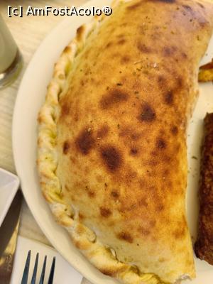 [P12] Pizza calzone. » foto by tata123 🔱
 - 
<span class="allrVoted glyphicon glyphicon-heart hidden" id="av1373770"></span>
<a class="m-l-10 hidden" id="sv1373770" onclick="voting_Foto_DelVot(,1373770,4083)" role="button">șterge vot <span class="glyphicon glyphicon-remove"></span></a>
<a id="v91373770" class=" c-red"  onclick="voting_Foto_SetVot(1373770)" role="button"><span class="glyphicon glyphicon-heart-empty"></span> <b>LIKE</b> = Votează poza</a> <img class="hidden"  id="f1373770W9" src="/imagini/loader.gif" border="0" /><span class="AjErrMes hidden" id="e1373770ErM"></span>