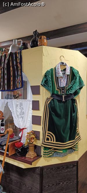 [P06] Decoruri specifice - costume. » foto by tata123 🔱
 - 
<span class="allrVoted glyphicon glyphicon-heart hidden" id="av1402866"></span>
<a class="m-l-10 hidden" id="sv1402866" onclick="voting_Foto_DelVot(,1402866,4083)" role="button">șterge vot <span class="glyphicon glyphicon-remove"></span></a>
<a id="v91402866" class=" c-red"  onclick="voting_Foto_SetVot(1402866)" role="button"><span class="glyphicon glyphicon-heart-empty"></span> <b>LIKE</b> = Votează poza</a> <img class="hidden"  id="f1402866W9" src="/imagini/loader.gif" border="0" /><span class="AjErrMes hidden" id="e1402866ErM"></span>