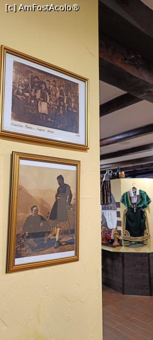 [P08] Fotografii vechi - reproduceri. » foto by tata123 🔱
 - 
<span class="allrVoted glyphicon glyphicon-heart hidden" id="av1402868"></span>
<a class="m-l-10 hidden" id="sv1402868" onclick="voting_Foto_DelVot(,1402868,4083)" role="button">șterge vot <span class="glyphicon glyphicon-remove"></span></a>
<a id="v91402868" class=" c-red"  onclick="voting_Foto_SetVot(1402868)" role="button"><span class="glyphicon glyphicon-heart-empty"></span> <b>LIKE</b> = Votează poza</a> <img class="hidden"  id="f1402868W9" src="/imagini/loader.gif" border="0" /><span class="AjErrMes hidden" id="e1402868ErM"></span>