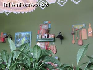 [P20] Decorațiuni interior - Restaurantul La Placinte (B-dul Mihalache).  » foto by tata123 🔱
 - 
<span class="allrVoted glyphicon glyphicon-heart hidden" id="av1071965"></span>
<a class="m-l-10 hidden" id="sv1071965" onclick="voting_Foto_DelVot(,1071965,4083)" role="button">șterge vot <span class="glyphicon glyphicon-remove"></span></a>
<a id="v91071965" class=" c-red"  onclick="voting_Foto_SetVot(1071965)" role="button"><span class="glyphicon glyphicon-heart-empty"></span> <b>LIKE</b> = Votează poza</a> <img class="hidden"  id="f1071965W9" src="/imagini/loader.gif" border="0" /><span class="AjErrMes hidden" id="e1071965ErM"></span>