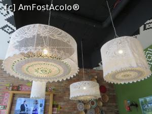 [P06] Corpuri de iluminat - Restaurantul La Placinte (B-dul Mihalache).  » foto by tata123 🔱
 - 
<span class="allrVoted glyphicon glyphicon-heart hidden" id="av1071951"></span>
<a class="m-l-10 hidden" id="sv1071951" onclick="voting_Foto_DelVot(,1071951,4083)" role="button">șterge vot <span class="glyphicon glyphicon-remove"></span></a>
<a id="v91071951" class=" c-red"  onclick="voting_Foto_SetVot(1071951)" role="button"><span class="glyphicon glyphicon-heart-empty"></span> <b>LIKE</b> = Votează poza</a> <img class="hidden"  id="f1071951W9" src="/imagini/loader.gif" border="0" /><span class="AjErrMes hidden" id="e1071951ErM"></span>