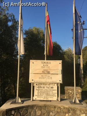 [P04] Monumentul de la Barajul Paltinu » foto by Yersinia Pestis
 - 
<span class="allrVoted glyphicon glyphicon-heart hidden" id="av911881"></span>
<a class="m-l-10 hidden" id="sv911881" onclick="voting_Foto_DelVot(,911881,4099)" role="button">șterge vot <span class="glyphicon glyphicon-remove"></span></a>
<a id="v9911881" class=" c-red"  onclick="voting_Foto_SetVot(911881)" role="button"><span class="glyphicon glyphicon-heart-empty"></span> <b>LIKE</b> = Votează poza</a> <img class="hidden"  id="f911881W9" src="/imagini/loader.gif" border="0" /><span class="AjErrMes hidden" id="e911881ErM"></span>