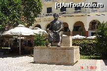 [P10] Statuia lui Aristotel din piata cu acelasi nume.  » foto by Rodel
 - 
<span class="allrVoted glyphicon glyphicon-heart hidden" id="av456197"></span>
<a class="m-l-10 hidden" id="sv456197" onclick="voting_Foto_DelVot(,456197,4165)" role="button">șterge vot <span class="glyphicon glyphicon-remove"></span></a>
<a id="v9456197" class=" c-red"  onclick="voting_Foto_SetVot(456197)" role="button"><span class="glyphicon glyphicon-heart-empty"></span> <b>LIKE</b> = Votează poza</a> <img class="hidden"  id="f456197W9" src="/imagini/loader.gif" border="0" /><span class="AjErrMes hidden" id="e456197ErM"></span>