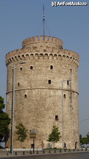 [P01] Turnul Alb sau Lefkos Pirgos cum îi zic grecii » foto by bog68
 - 
<span class="allrVoted glyphicon glyphicon-heart hidden" id="av455020"></span>
<a class="m-l-10 hidden" id="sv455020" onclick="voting_Foto_DelVot(,455020,4165)" role="button">șterge vot <span class="glyphicon glyphicon-remove"></span></a>
<a id="v9455020" class=" c-red"  onclick="voting_Foto_SetVot(455020)" role="button"><span class="glyphicon glyphicon-heart-empty"></span> <b>LIKE</b> = Votează poza</a> <img class="hidden"  id="f455020W9" src="/imagini/loader.gif" border="0" /><span class="AjErrMes hidden" id="e455020ErM"></span>