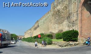 [P16] Prin Solun / Salonic - zidul nordic al cetății bizantine, poarta Ana Paleologina » foto by Dragoș_MD
 - 
<span class="allrVoted glyphicon glyphicon-heart hidden" id="av817356"></span>
<a class="m-l-10 hidden" id="sv817356" onclick="voting_Foto_DelVot(,817356,4165)" role="button">șterge vot <span class="glyphicon glyphicon-remove"></span></a>
<a id="v9817356" class=" c-red"  onclick="voting_Foto_SetVot(817356)" role="button"><span class="glyphicon glyphicon-heart-empty"></span> <b>LIKE</b> = Votează poza</a> <img class="hidden"  id="f817356W9" src="/imagini/loader.gif" border="0" /><span class="AjErrMes hidden" id="e817356ErM"></span>