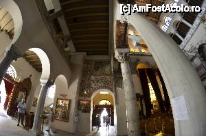 [P15] In interiorul bisericii Agios Dimitrios » foto by Muffin2009*
 - 
<span class="allrVoted glyphicon glyphicon-heart hidden" id="av398011"></span>
<a class="m-l-10 hidden" id="sv398011" onclick="voting_Foto_DelVot(,398011,4165)" role="button">șterge vot <span class="glyphicon glyphicon-remove"></span></a>
<a id="v9398011" class=" c-red"  onclick="voting_Foto_SetVot(398011)" role="button"><span class="glyphicon glyphicon-heart-empty"></span> <b>LIKE</b> = Votează poza</a> <img class="hidden"  id="f398011W9" src="/imagini/loader.gif" border="0" /><span class="AjErrMes hidden" id="e398011ErM"></span>