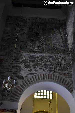 [P16] In interiorul bisericii Agios Dimitrios » foto by Muffin2009*
 - 
<span class="allrVoted glyphicon glyphicon-heart hidden" id="av398012"></span>
<a class="m-l-10 hidden" id="sv398012" onclick="voting_Foto_DelVot(,398012,4165)" role="button">șterge vot <span class="glyphicon glyphicon-remove"></span></a>
<a id="v9398012" class=" c-red"  onclick="voting_Foto_SetVot(398012)" role="button"><span class="glyphicon glyphicon-heart-empty"></span> <b>LIKE</b> = Votează poza</a> <img class="hidden"  id="f398012W9" src="/imagini/loader.gif" border="0" /><span class="AjErrMes hidden" id="e398012ErM"></span>