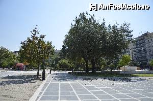 [P06] Parcul de langa biserica Panagia Halkeon » foto by Muffin2009*
 - 
<span class="allrVoted glyphicon glyphicon-heart hidden" id="av398002"></span>
<a class="m-l-10 hidden" id="sv398002" onclick="voting_Foto_DelVot(,398002,4165)" role="button">șterge vot <span class="glyphicon glyphicon-remove"></span></a>
<a id="v9398002" class=" c-red"  onclick="voting_Foto_SetVot(398002)" role="button"><span class="glyphicon glyphicon-heart-empty"></span> <b>LIKE</b> = Votează poza</a> <img class="hidden"  id="f398002W9" src="/imagini/loader.gif" border="0" /><span class="AjErrMes hidden" id="e398002ErM"></span>