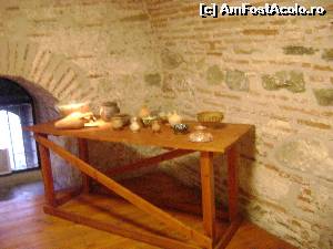 [P21] Obiecte expuse in Turnul Alb » foto by costy69*
 - 
<span class="allrVoted glyphicon glyphicon-heart hidden" id="av527032"></span>
<a class="m-l-10 hidden" id="sv527032" onclick="voting_Foto_DelVot(,527032,4165)" role="button">șterge vot <span class="glyphicon glyphicon-remove"></span></a>
<a id="v9527032" class=" c-red"  onclick="voting_Foto_SetVot(527032)" role="button"><span class="glyphicon glyphicon-heart-empty"></span> <b>LIKE</b> = Votează poza</a> <img class="hidden"  id="f527032W9" src="/imagini/loader.gif" border="0" /><span class="AjErrMes hidden" id="e527032ErM"></span>