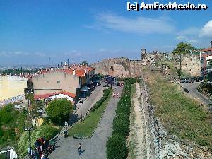 [P11] Salonic Ano Poli - zidurile bizantine » foto by calator2000
 - 
<span class="allrVoted glyphicon glyphicon-heart hidden" id="av565723"></span>
<a class="m-l-10 hidden" id="sv565723" onclick="voting_Foto_DelVot(,565723,4165)" role="button">șterge vot <span class="glyphicon glyphicon-remove"></span></a>
<a id="v9565723" class=" c-red"  onclick="voting_Foto_SetVot(565723)" role="button"><span class="glyphicon glyphicon-heart-empty"></span> <b>LIKE</b> = Votează poza</a> <img class="hidden"  id="f565723W9" src="/imagini/loader.gif" border="0" /><span class="AjErrMes hidden" id="e565723ErM"></span>