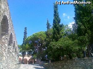 [P17] Salonic - curtea Manastirii Vlatadon » foto by calator2000
 - 
<span class="allrVoted glyphicon glyphicon-heart hidden" id="av565732"></span>
<a class="m-l-10 hidden" id="sv565732" onclick="voting_Foto_DelVot(,565732,4165)" role="button">șterge vot <span class="glyphicon glyphicon-remove"></span></a>
<a id="v9565732" class=" c-red"  onclick="voting_Foto_SetVot(565732)" role="button"><span class="glyphicon glyphicon-heart-empty"></span> <b>LIKE</b> = Votează poza</a> <img class="hidden"  id="f565732W9" src="/imagini/loader.gif" border="0" /><span class="AjErrMes hidden" id="e565732ErM"></span>