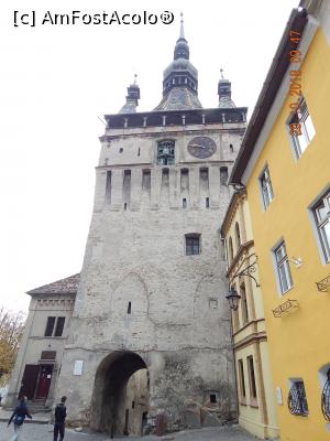 [P13] Sighisoara - Turnul cu Ceas - Muzeul de istorie.  » foto by Diaura*
 - 
<span class="allrVoted glyphicon glyphicon-heart hidden" id="av1065258"></span>
<a class="m-l-10 hidden" id="sv1065258" onclick="voting_Foto_DelVot(,1065258,4175)" role="button">șterge vot <span class="glyphicon glyphicon-remove"></span></a>
<a id="v91065258" class=" c-red"  onclick="voting_Foto_SetVot(1065258)" role="button"><span class="glyphicon glyphicon-heart-empty"></span> <b>LIKE</b> = Votează poza</a> <img class="hidden"  id="f1065258W9" src="/imagini/loader.gif" border="0" /><span class="AjErrMes hidden" id="e1065258ErM"></span>