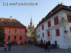 [P20] În Piața Cetății - Casa cu cerb  - Sighișoara. » foto by tata123 🔱
 - 
<span class="allrVoted glyphicon glyphicon-heart hidden" id="av1027898"></span>
<a class="m-l-10 hidden" id="sv1027898" onclick="voting_Foto_DelVot(,1027898,4175)" role="button">șterge vot <span class="glyphicon glyphicon-remove"></span></a>
<a id="v91027898" class=" c-red"  onclick="voting_Foto_SetVot(1027898)" role="button"><span class="glyphicon glyphicon-heart-empty"></span> <b>LIKE</b> = Votează poza</a> <img class="hidden"  id="f1027898W9" src="/imagini/loader.gif" border="0" /><span class="AjErrMes hidden" id="e1027898ErM"></span>