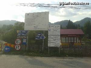 [P01] Indicatorul spre satul Dâmbovicioara și Peștera Dâmbovicioarei » foto by costy69*
 - 
<span class="allrVoted glyphicon glyphicon-heart hidden" id="av655589"></span>
<a class="m-l-10 hidden" id="sv655589" onclick="voting_Foto_DelVot(,655589,4190)" role="button">șterge vot <span class="glyphicon glyphicon-remove"></span></a>
<a id="v9655589" class=" c-red"  onclick="voting_Foto_SetVot(655589)" role="button"><span class="glyphicon glyphicon-heart-empty"></span> <b>LIKE</b> = Votează poza</a> <img class="hidden"  id="f655589W9" src="/imagini/loader.gif" border="0" /><span class="AjErrMes hidden" id="e655589ErM"></span>