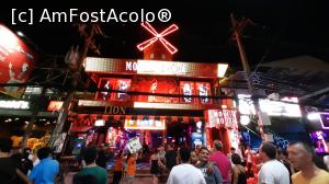 [P30] Moulin Rouge din Patong - Bangla Road » foto by aalliinnaa
 - 
<span class="allrVoted glyphicon glyphicon-heart hidden" id="av1138956"></span>
<a class="m-l-10 hidden" id="sv1138956" onclick="voting_Foto_DelVot(,1138956,4203)" role="button">șterge vot <span class="glyphicon glyphicon-remove"></span></a>
<a id="v91138956" class=" c-red"  onclick="voting_Foto_SetVot(1138956)" role="button"><span class="glyphicon glyphicon-heart-empty"></span> <b>LIKE</b> = Votează poza</a> <img class="hidden"  id="f1138956W9" src="/imagini/loader.gif" border="0" /><span class="AjErrMes hidden" id="e1138956ErM"></span>