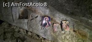 [P33] 33. Pe lângă icoane, în pereții de stâncă sunt săpate câteva basoreliefuri cu temă religioasă. » foto by msnd
 - 
<span class="allrVoted glyphicon glyphicon-heart hidden" id="av1504631"></span>
<a class="m-l-10 hidden" id="sv1504631" onclick="voting_Foto_DelVot(,1504631,4219)" role="button">șterge vot <span class="glyphicon glyphicon-remove"></span></a>
<a id="v91504631" class=" c-red"  onclick="voting_Foto_SetVot(1504631)" role="button"><span class="glyphicon glyphicon-heart-empty"></span> <b>LIKE</b> = Votează poza</a> <img class="hidden"  id="f1504631W9" src="/imagini/loader.gif" border="0" /><span class="AjErrMes hidden" id="e1504631ErM"></span>