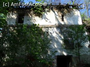 [P15] Ocolim clădirea - distrugeri mari peste tot.  » foto by tata123 🔱
 - 
<span class="allrVoted glyphicon glyphicon-heart hidden" id="av976799"></span>
<a class="m-l-10 hidden" id="sv976799" onclick="voting_Foto_DelVot(,976799,4219)" role="button">șterge vot <span class="glyphicon glyphicon-remove"></span></a>
<a id="v9976799" class=" c-red"  onclick="voting_Foto_SetVot(976799)" role="button"><span class="glyphicon glyphicon-heart-empty"></span> <b>LIKE</b> = Votează poza</a> <img class="hidden"  id="f976799W9" src="/imagini/loader.gif" border="0" /><span class="AjErrMes hidden" id="e976799ErM"></span>