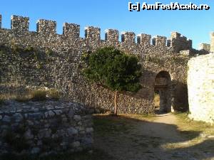 [P65] Castelul Platamon - în a doua curte interioară, cea care adăposteşte turnul de apărare/observaţie.  » foto by le_maitre
 - 
<span class="allrVoted glyphicon glyphicon-heart hidden" id="av537362"></span>
<a class="m-l-10 hidden" id="sv537362" onclick="voting_Foto_DelVot(,537362,4228)" role="button">șterge vot <span class="glyphicon glyphicon-remove"></span></a>
<a id="v9537362" class=" c-red"  onclick="voting_Foto_SetVot(537362)" role="button"><span class="glyphicon glyphicon-heart-empty"></span> <b>LIKE</b> = Votează poza</a> <img class="hidden"  id="f537362W9" src="/imagini/loader.gif" border="0" /><span class="AjErrMes hidden" id="e537362ErM"></span>