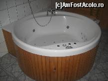 [P15] Instalatia de jacuzzi » foto by dorgo
 - 
<span class="allrVoted glyphicon glyphicon-heart hidden" id="av455450"></span>
<a class="m-l-10 hidden" id="sv455450" onclick="voting_Foto_DelVot(,455450,4237)" role="button">șterge vot <span class="glyphicon glyphicon-remove"></span></a>
<a id="v9455450" class=" c-red"  onclick="voting_Foto_SetVot(455450)" role="button"><span class="glyphicon glyphicon-heart-empty"></span> <b>LIKE</b> = Votează poza</a> <img class="hidden"  id="f455450W9" src="/imagini/loader.gif" border="0" /><span class="AjErrMes hidden" id="e455450ErM"></span>