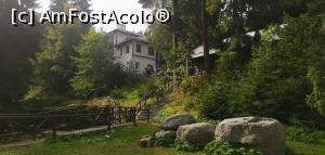 [P09] Casa Țarului (Tsarska Bistritsa), o fostă reședință a regilor bulgari. » foto by Aurici
 - 
<span class="allrVoted glyphicon glyphicon-heart hidden" id="av1213689"></span>
<a class="m-l-10 hidden" id="sv1213689" onclick="voting_Foto_DelVot(,1213689,4254)" role="button">șterge vot <span class="glyphicon glyphicon-remove"></span></a>
<a id="v91213689" class=" c-red"  onclick="voting_Foto_SetVot(1213689)" role="button"><span class="glyphicon glyphicon-heart-empty"></span> <b>LIKE</b> = Votează poza</a> <img class="hidden"  id="f1213689W9" src="/imagini/loader.gif" border="0" /><span class="AjErrMes hidden" id="e1213689ErM"></span>