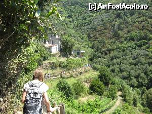 [P05] Cardul de turisti de pe cararile montane din Cinque Terre » foto by vlado2
 - 
<span class="allrVoted glyphicon glyphicon-heart hidden" id="av456361"></span>
<a class="m-l-10 hidden" id="sv456361" onclick="voting_Foto_DelVot(,456361,4285)" role="button">șterge vot <span class="glyphicon glyphicon-remove"></span></a>
<a id="v9456361" class=" c-red"  onclick="voting_Foto_SetVot(456361)" role="button"><span class="glyphicon glyphicon-heart-empty"></span> <b>LIKE</b> = Votează poza</a> <img class="hidden"  id="f456361W9" src="/imagini/loader.gif" border="0" /><span class="AjErrMes hidden" id="e456361ErM"></span>