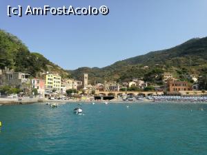 [P04] Monterosso al Mare, venim!  » foto by crismis
 - 
<span class="allrVoted glyphicon glyphicon-heart hidden" id="av934189"></span>
<a class="m-l-10 hidden" id="sv934189" onclick="voting_Foto_DelVot(,934189,4285)" role="button">șterge vot <span class="glyphicon glyphicon-remove"></span></a>
<a id="v9934189" class=" c-red"  onclick="voting_Foto_SetVot(934189)" role="button"><span class="glyphicon glyphicon-heart-empty"></span> <b>LIKE</b> = Votează poza</a> <img class="hidden"  id="f934189W9" src="/imagini/loader.gif" border="0" /><span class="AjErrMes hidden" id="e934189ErM"></span>