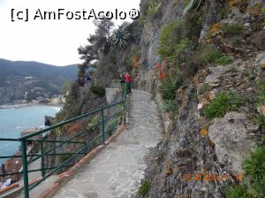 [P09] Monterosso - Spre Statuia San Francesco și Turnul Aurora.  » foto by Aurici
 - 
<span class="allrVoted glyphicon glyphicon-heart hidden" id="av967101"></span>
<a class="m-l-10 hidden" id="sv967101" onclick="voting_Foto_DelVot(,967101,4285)" role="button">șterge vot <span class="glyphicon glyphicon-remove"></span></a>
<a id="v9967101" class=" c-red"  onclick="voting_Foto_SetVot(967101)" role="button"><span class="glyphicon glyphicon-heart-empty"></span> <b>LIKE</b> = Votează poza</a> <img class="hidden"  id="f967101W9" src="/imagini/loader.gif" border="0" /><span class="AjErrMes hidden" id="e967101ErM"></span>