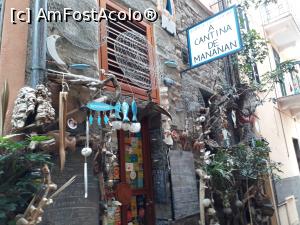 [P17] Intrarea într-un restaurant (Osteria) din Corniglia.  » foto by Aurici
 - 
<span class="allrVoted glyphicon glyphicon-heart hidden" id="av967548"></span>
<a class="m-l-10 hidden" id="sv967548" onclick="voting_Foto_DelVot(,967548,4285)" role="button">șterge vot <span class="glyphicon glyphicon-remove"></span></a>
<a id="v9967548" class=" c-red"  onclick="voting_Foto_SetVot(967548)" role="button"><span class="glyphicon glyphicon-heart-empty"></span> <b>LIKE</b> = Votează poza</a> <img class="hidden"  id="f967548W9" src="/imagini/loader.gif" border="0" /><span class="AjErrMes hidden" id="e967548ErM"></span>