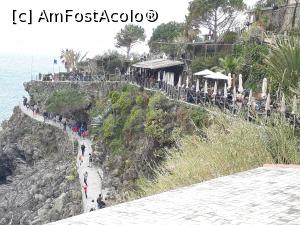 [P44] Poteci de promenadă în dreapta portului din Manarola.  » foto by Aurici
 - 
<span class="allrVoted glyphicon glyphicon-heart hidden" id="av967575"></span>
<a class="m-l-10 hidden" id="sv967575" onclick="voting_Foto_DelVot(,967575,4285)" role="button">șterge vot <span class="glyphicon glyphicon-remove"></span></a>
<a id="v9967575" class=" c-red"  onclick="voting_Foto_SetVot(967575)" role="button"><span class="glyphicon glyphicon-heart-empty"></span> <b>LIKE</b> = Votează poza</a> <img class="hidden"  id="f967575W9" src="/imagini/loader.gif" border="0" /><span class="AjErrMes hidden" id="e967575ErM"></span>