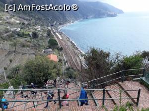 [P09] Lardarina și priveliștea pe care o ai până sus, în satul Corniglia.  » foto by Aurici
 - 
<span class="allrVoted glyphicon glyphicon-heart hidden" id="av967540"></span>
<a class="m-l-10 hidden" id="sv967540" onclick="voting_Foto_DelVot(,967540,4285)" role="button">șterge vot <span class="glyphicon glyphicon-remove"></span></a>
<a id="v9967540" class=" c-red"  onclick="voting_Foto_SetVot(967540)" role="button"><span class="glyphicon glyphicon-heart-empty"></span> <b>LIKE</b> = Votează poza</a> <img class="hidden"  id="f967540W9" src="/imagini/loader.gif" border="0" /><span class="AjErrMes hidden" id="e967540ErM"></span>