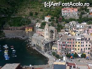 [P17] Vernazza - Santa Margherita d'Antochia » foto by Mika
 - 
<span class="allrVoted glyphicon glyphicon-heart hidden" id="av687261"></span>
<a class="m-l-10 hidden" id="sv687261" onclick="voting_Foto_DelVot(,687261,4285)" role="button">șterge vot <span class="glyphicon glyphicon-remove"></span></a>
<a id="v9687261" class=" c-red"  onclick="voting_Foto_SetVot(687261)" role="button"><span class="glyphicon glyphicon-heart-empty"></span> <b>LIKE</b> = Votează poza</a> <img class="hidden"  id="f687261W9" src="/imagini/loader.gif" border="0" /><span class="AjErrMes hidden" id="e687261ErM"></span>