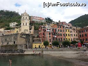 [P55] Vernazza » foto by Mika
 - 
<span class="allrVoted glyphicon glyphicon-heart hidden" id="av687299"></span>
<a class="m-l-10 hidden" id="sv687299" onclick="voting_Foto_DelVot(,687299,4285)" role="button">șterge vot <span class="glyphicon glyphicon-remove"></span></a>
<a id="v9687299" class=" c-red"  onclick="voting_Foto_SetVot(687299)" role="button"><span class="glyphicon glyphicon-heart-empty"></span> <b>LIKE</b> = Votează poza</a> <img class="hidden"  id="f687299W9" src="/imagini/loader.gif" border="0" /><span class="AjErrMes hidden" id="e687299ErM"></span>