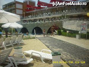 [P01] piscina si restaurantul unde se mananca!!!  » foto by robertinaste
 - 
<span class="allrVoted glyphicon glyphicon-heart hidden" id="av436698"></span>
<a class="m-l-10 hidden" id="sv436698" onclick="voting_Foto_DelVot(,436698,4294)" role="button">șterge vot <span class="glyphicon glyphicon-remove"></span></a>
<a id="v9436698" class=" c-red"  onclick="voting_Foto_SetVot(436698)" role="button"><span class="glyphicon glyphicon-heart-empty"></span> <b>LIKE</b> = Votează poza</a> <img class="hidden"  id="f436698W9" src="/imagini/loader.gif" border="0" /><span class="AjErrMes hidden" id="e436698ErM"></span>