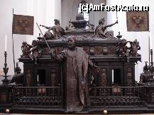 [P10] Alt grup statuar din aceeasi Biserica Fecioara Maria din Munchen » foto by ileanaxperta*
 - 
<span class="allrVoted glyphicon glyphicon-heart hidden" id="av58348"></span>
<a class="m-l-10 hidden" id="sv58348" onclick="voting_Foto_DelVot(,58348,4310)" role="button">șterge vot <span class="glyphicon glyphicon-remove"></span></a>
<a id="v958348" class=" c-red"  onclick="voting_Foto_SetVot(58348)" role="button"><span class="glyphicon glyphicon-heart-empty"></span> <b>LIKE</b> = Votează poza</a> <img class="hidden"  id="f58348W9" src="/imagini/loader.gif" border="0" /><span class="AjErrMes hidden" id="e58348ErM"></span>