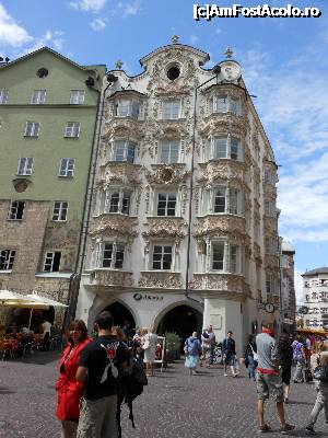 [P02] Innsbruck - Helblinghaus, clădirea cu cea mai frumoasă fațadă din centrul vechi al orașului.  » foto by iulianic
 - 
<span class="allrVoted glyphicon glyphicon-heart hidden" id="av698236"></span>
<a class="m-l-10 hidden" id="sv698236" onclick="voting_Foto_DelVot(,698236,4343)" role="button">șterge vot <span class="glyphicon glyphicon-remove"></span></a>
<a id="v9698236" class=" c-red"  onclick="voting_Foto_SetVot(698236)" role="button"><span class="glyphicon glyphicon-heart-empty"></span> <b>LIKE</b> = Votează poza</a> <img class="hidden"  id="f698236W9" src="/imagini/loader.gif" border="0" /><span class="AjErrMes hidden" id="e698236ErM"></span>