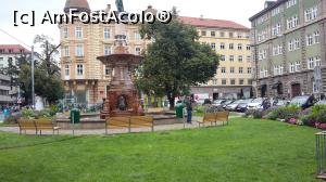 [P18] Monument în Hofgarden, parcul central din Innsbruck, Tirol, Austria.  » foto by traian.leuca †
 - 
<span class="allrVoted glyphicon glyphicon-heart hidden" id="av1051212"></span>
<a class="m-l-10 hidden" id="sv1051212" onclick="voting_Foto_DelVot(,1051212,4343)" role="button">șterge vot <span class="glyphicon glyphicon-remove"></span></a>
<a id="v91051212" class=" c-red"  onclick="voting_Foto_SetVot(1051212)" role="button"><span class="glyphicon glyphicon-heart-empty"></span> <b>LIKE</b> = Votează poza</a> <img class="hidden"  id="f1051212W9" src="/imagini/loader.gif" border="0" /><span class="AjErrMes hidden" id="e1051212ErM"></span>