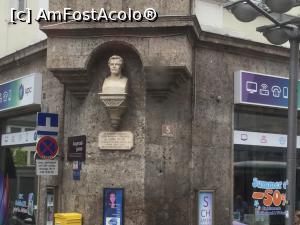 [P02] Innsbruck - in multe locuri gasesti urme ale celor ce au trecut pe aici, in acest caz Georg Erler » foto by mishu
 - 
<span class="allrVoted glyphicon glyphicon-heart hidden" id="av1002017"></span>
<a class="m-l-10 hidden" id="sv1002017" onclick="voting_Foto_DelVot(,1002017,4343)" role="button">șterge vot <span class="glyphicon glyphicon-remove"></span></a>
<a id="v91002017" class=" c-red"  onclick="voting_Foto_SetVot(1002017)" role="button"><span class="glyphicon glyphicon-heart-empty"></span> <b>LIKE</b> = Votează poza</a> <img class="hidden"  id="f1002017W9" src="/imagini/loader.gif" border="0" /><span class="AjErrMes hidden" id="e1002017ErM"></span>